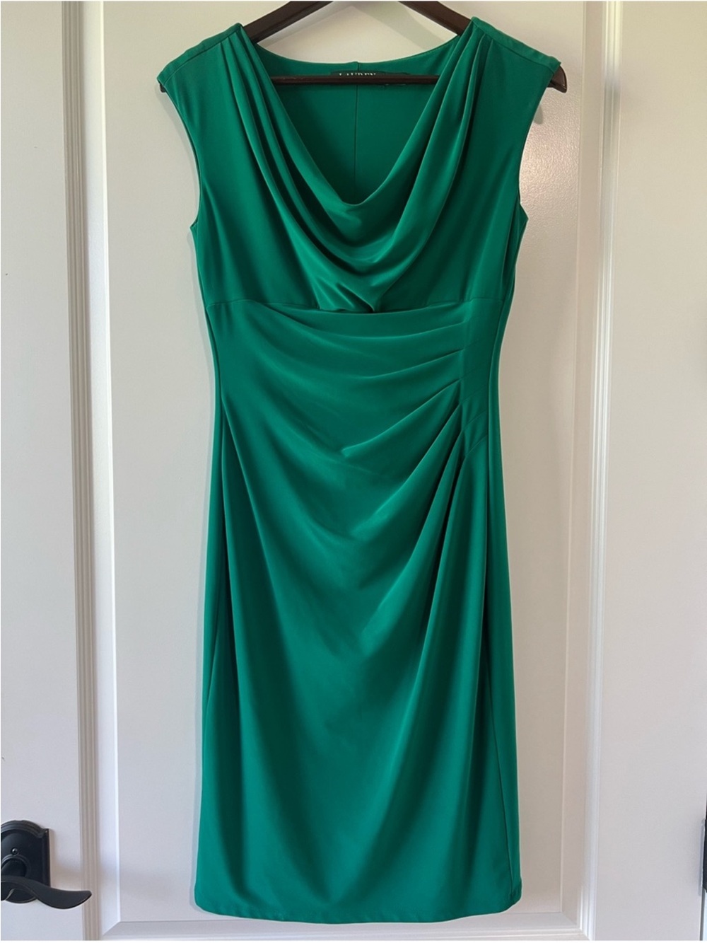 Ralph Lauren Green Cowl Neck Ruched Sheath Cocktail Dress Size 6 Midi Elegant